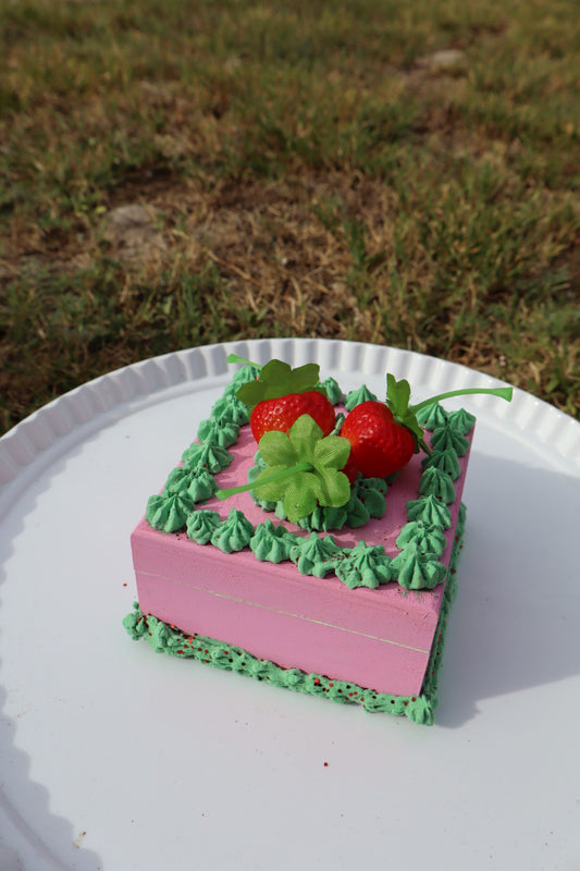 Pink - Cake Jewelry Box