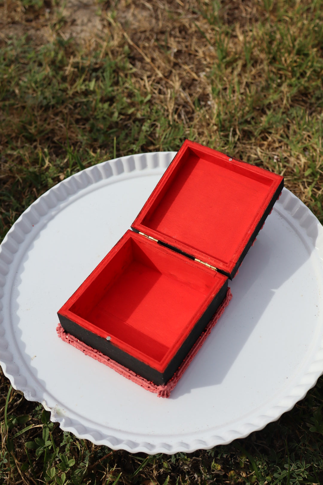 Black - Cake Jewelry Box